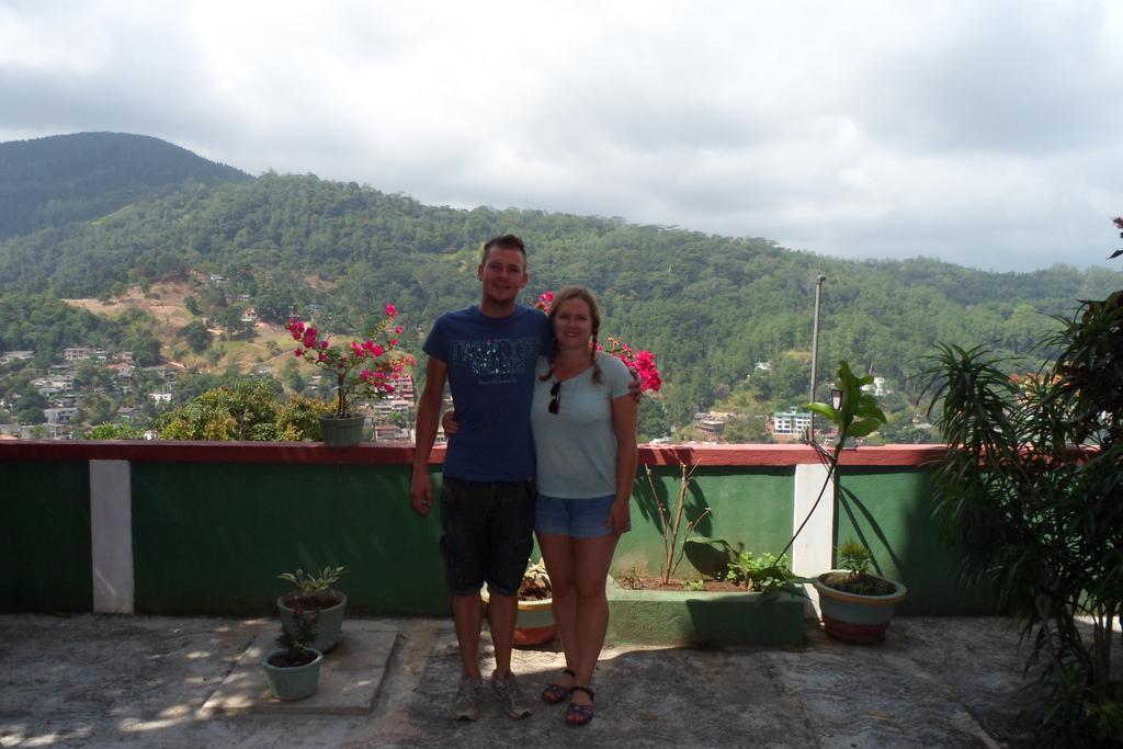 Mountain View Apartment Kandy Luaran gambar
